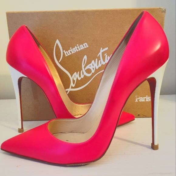 Christian Louboutin Shoes - Christian Louboutin So Kate Pump